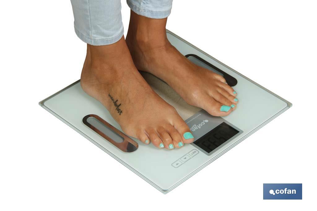 Balança de banheiro digital modelo Bora I Medição da gordura corporal I Medidas: 30,2 x 30,2 x 1,5 cm I Memória 12 funções - Cofan